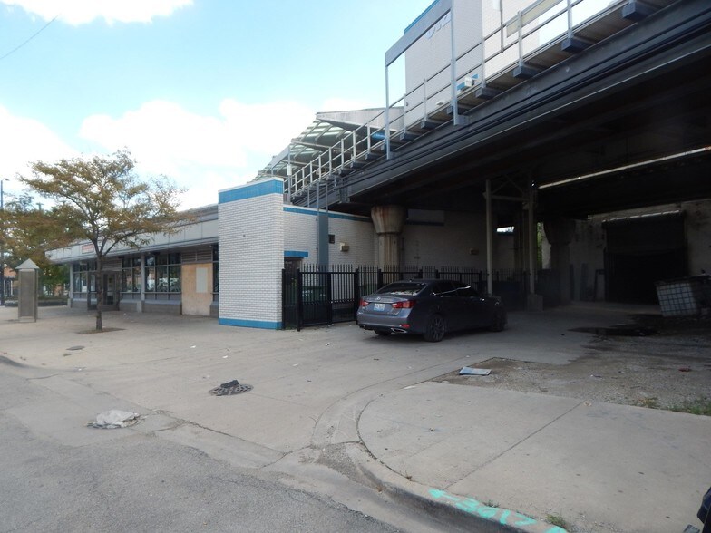 3613 W Ogden Ave, Chicago, IL à vendre - Photo principale – Image 1 sur 10
