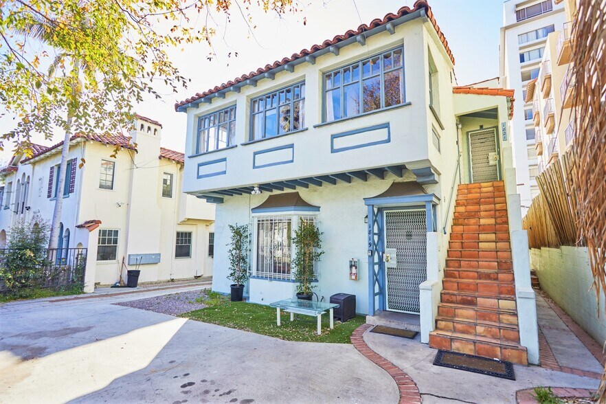 1813-1817 Grace Ave, Los Angeles, CA à vendre - Photo de l’immeuble – Image 3 sur 23