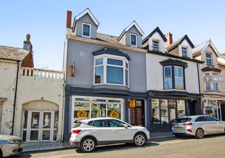 Plus de détails pour 28 Queen St, Pembroke Dock - Local commercial à vendre