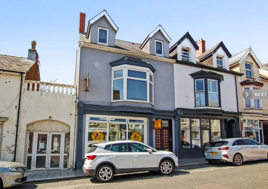 28 Queen St, Pembroke Dock à vendre Photo principale– Image 1 sur 5