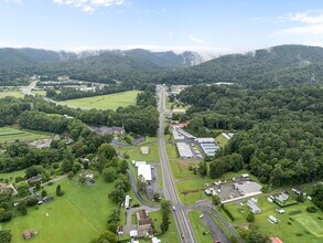 19-21 Upper Glade Creek Rd, Pisgah Forest, NC - VUE AÉRIENNE  vue de carte - Image1