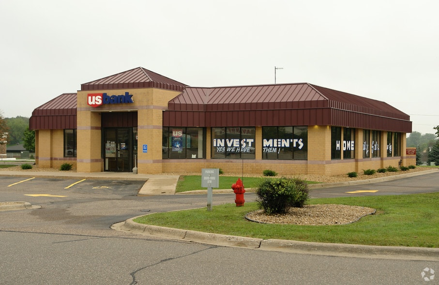 1940-2000 Cliff Lake Rd, Eagan, MN à louer - Photo principale – Image 1 sur 4