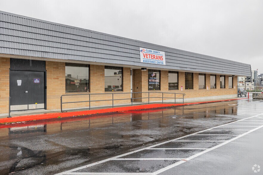 907 Harney St, Vancouver, WA à louer - Photo principale – Image 1 sur 4