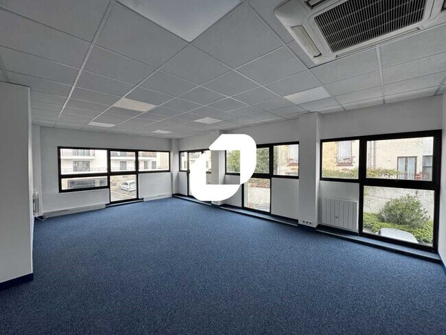 Plus de détails pour 37 Rue De Fontenay, Bagneux - Bureau à louer