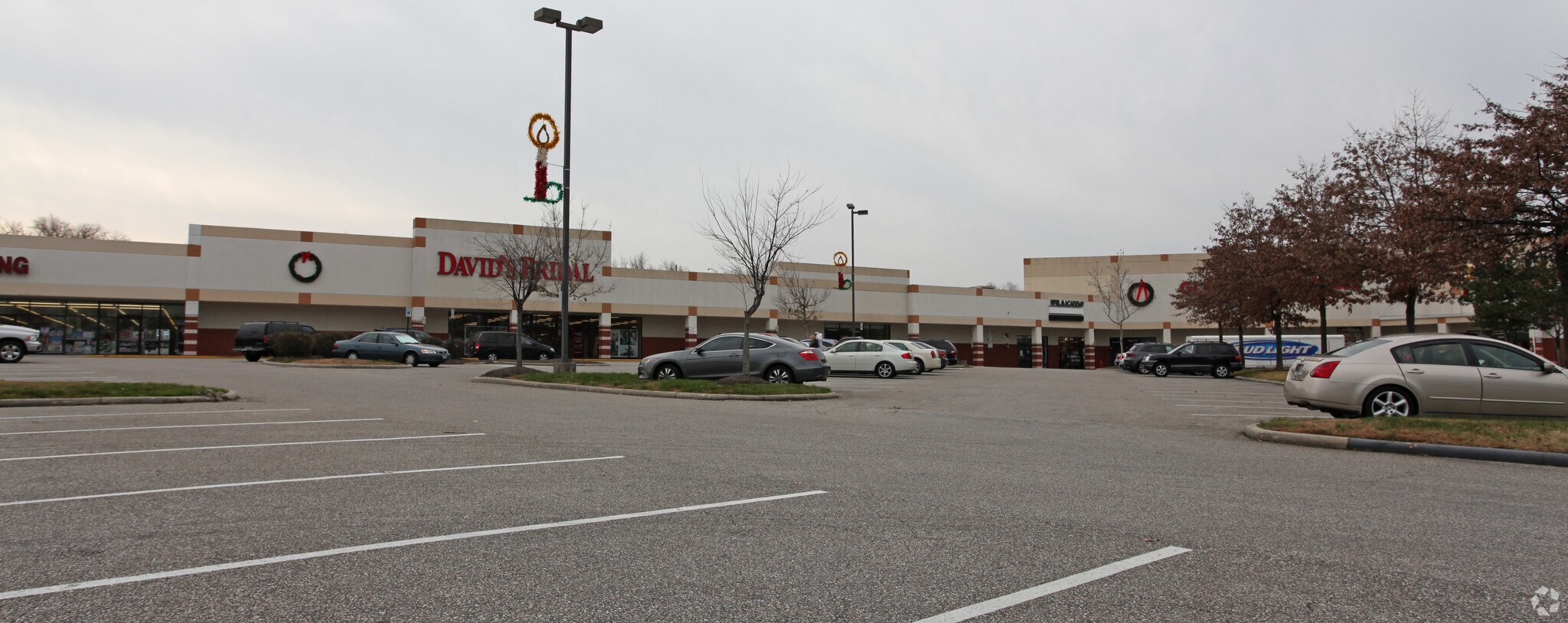 6302-6322 Ritchie Hwy, Glen Burnie, MD à louer Photo principale– Image 1 sur 7