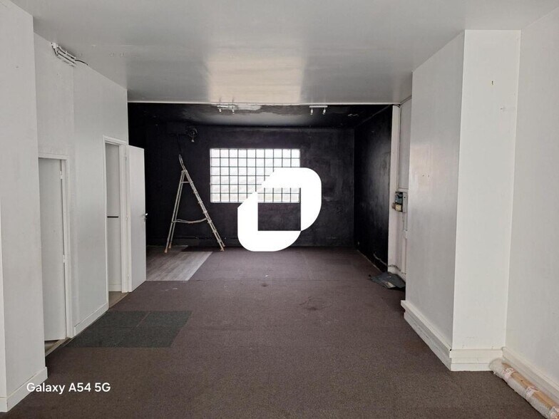 Bureau dans Boulogne-Billancourt à louer - Photo intérieure – Image 3 sur 4