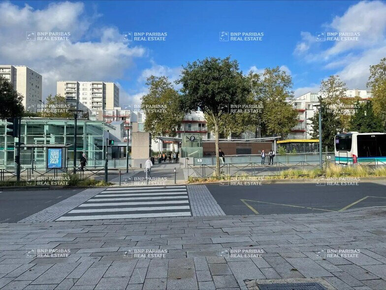 Bureau dans Rennes à louer - Photo de l’immeuble – Image 1 sur 7