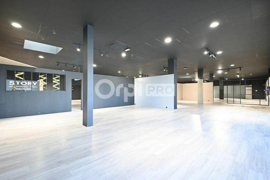11 Rue Rene Cassin, Chalon-sur-Saône à louer - Photo de l’immeuble – Image 3 sur 11
