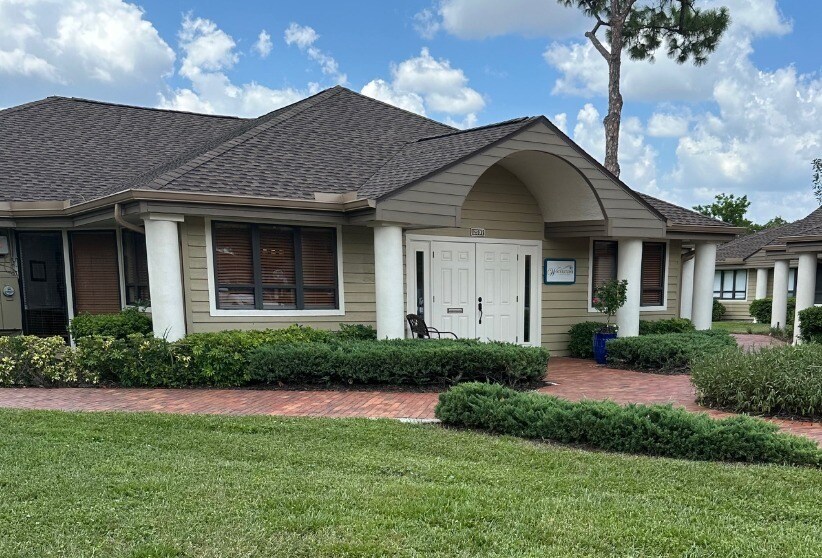 12593-12599 New Brittany Blvd, Fort Myers, FL à vendre - Photo principale – Image 1 sur 2