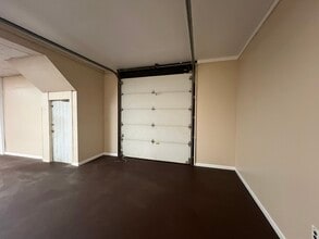 18 S 11th St, Akron, PA à louer Photo intérieure– Image 1 sur 7