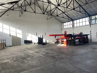 Plus de détails pour Bureau, Local d'activités à louer