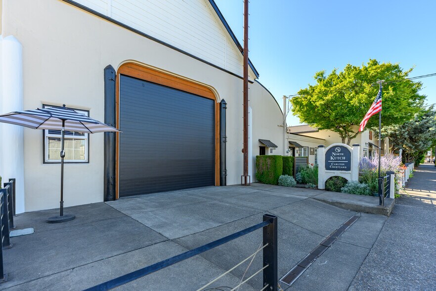 258 N Kutch St, Carlton, OR à louer - Photo de l’immeuble – Image 3 sur 23