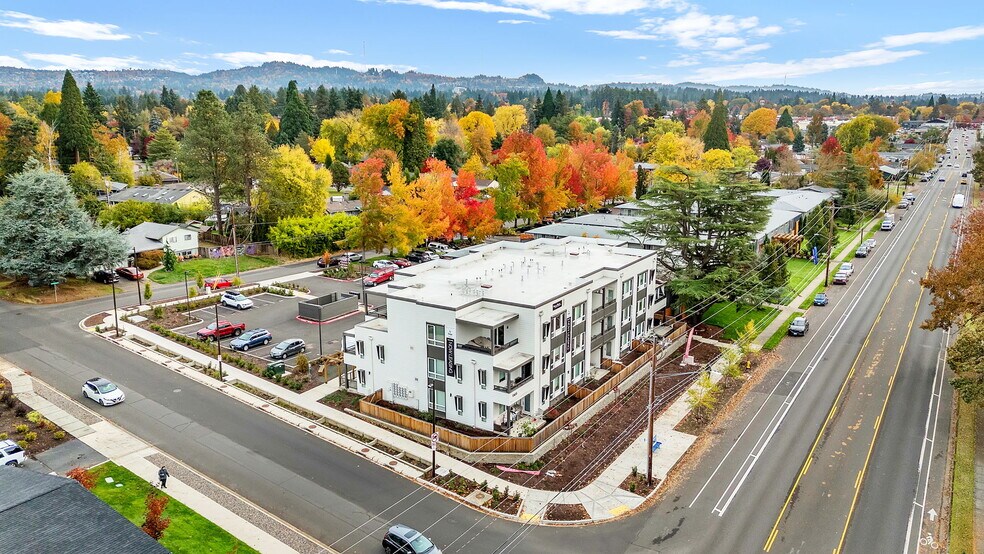 13655 SW Jenkins Rd, Beaverton, OR à vendre - Photo de l’immeuble – Image 2 sur 10