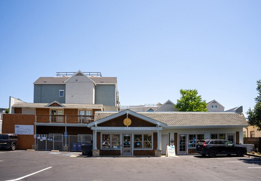 820 D St, San Rafael, CA à vendre - Photo de l’immeuble – Image 3 sur 8