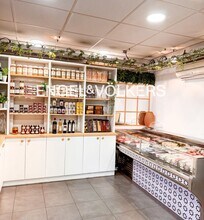 Local commercial dans Barcelone, Barcelona à louer Photo intérieure– Image 2 sur 7