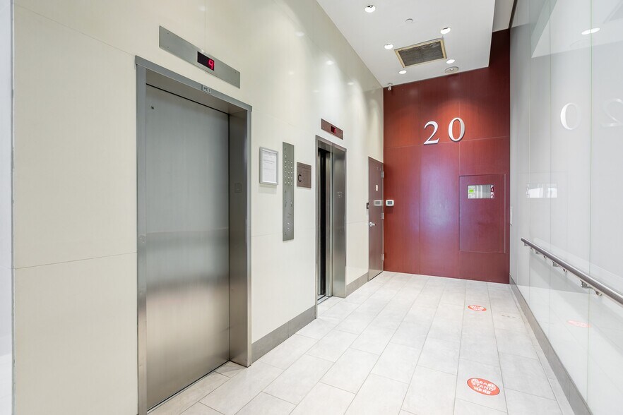 20 W 22nd St, New York, NY à louer - Hall d’entrée – Image 3 sur 9