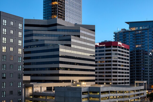 Plus de détails pour 215 S State St, Salt Lake City, UT - Bureau, Local commercial à louer