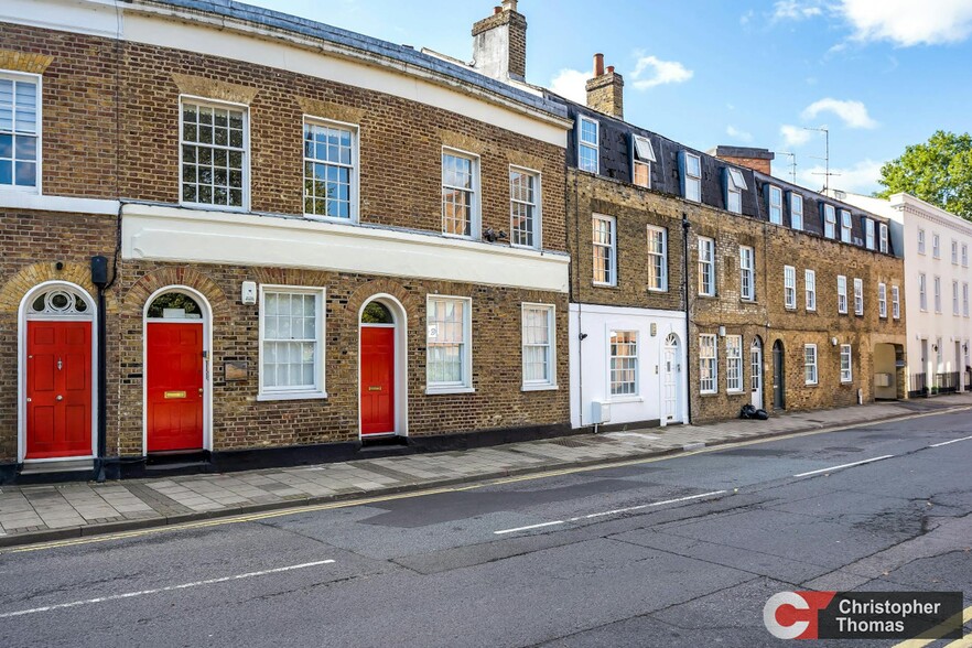 29-31 Victoria St, Windsor à louer - Photo de l’immeuble – Image 1 sur 2
