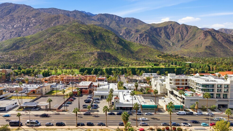 383 N Indian Canyon Dr, Palm Springs, CA à vendre - Photo principale – Image 1 sur 40
