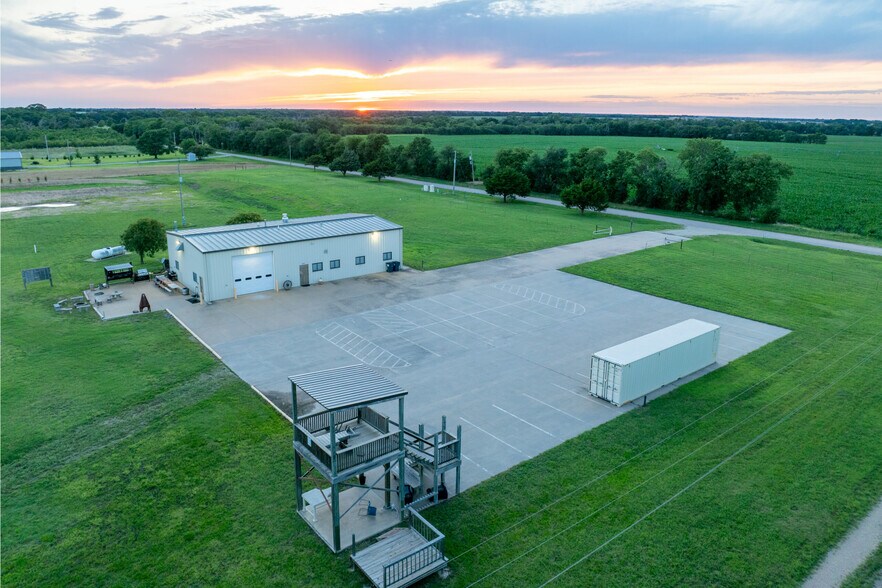 6415 W 95th St S, Clearwater, KS à vendre - Photo de l’immeuble – Image 3 sur 7