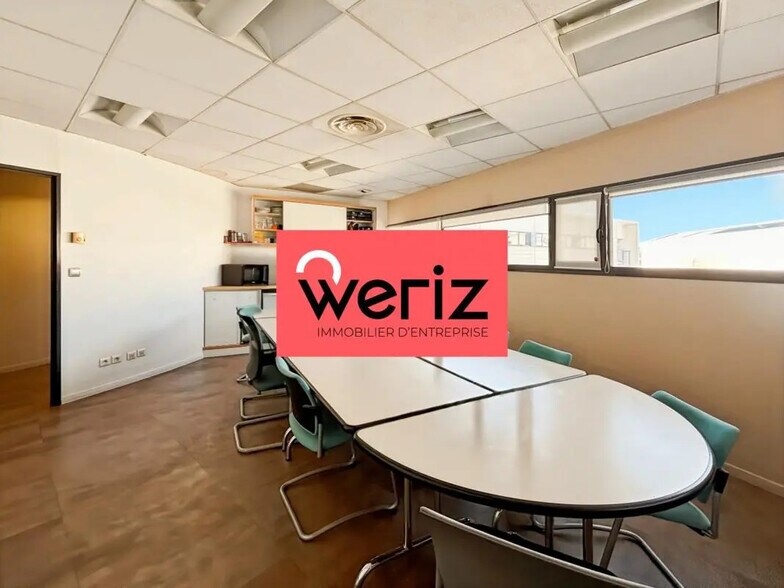 Bureau dans Marseille à vendre - Photo intérieure – Image 2 sur 8