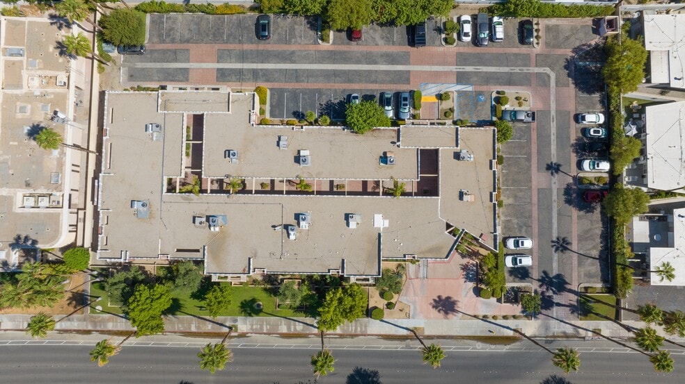 2150 E Tahquitz Canyon Way, Palm Springs, CA à louer - Aérien – Image 3 sur 34