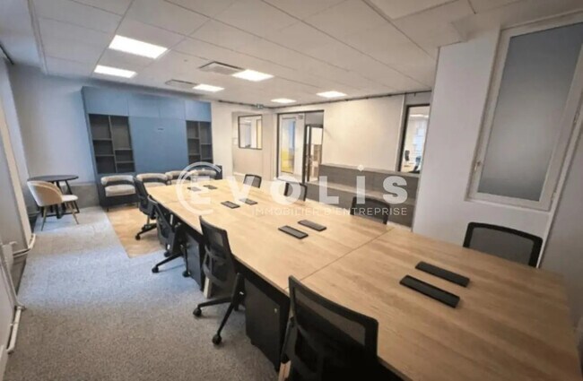 Plus de détails pour Bureau à louer