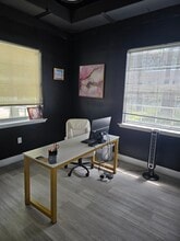 453 N Kirkman Rd, Orlando, FL à louer Photo intérieure– Image 1 sur 6