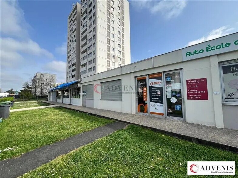 Local commercial dans Mérignac à louer - Photo de l’immeuble – Image 1 sur 7