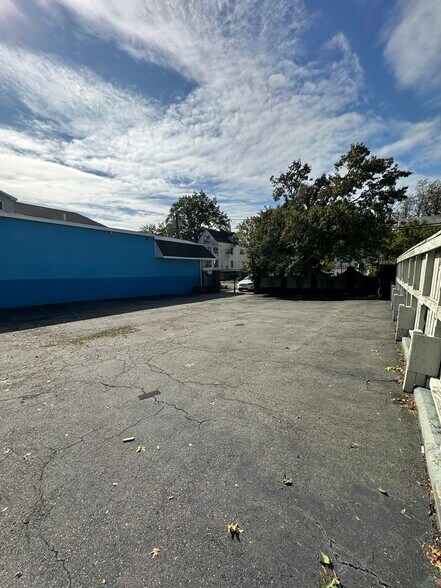 102-108 Welland Ave, Irvington, NJ à vendre - Photo de l’immeuble – Image 3 sur 8