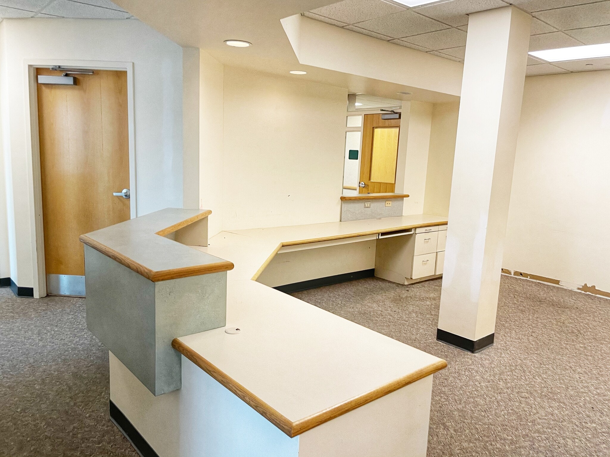 1170 E Belvidere Rd, Grayslake, IL à louer Photo intérieure– Image 1 sur 6