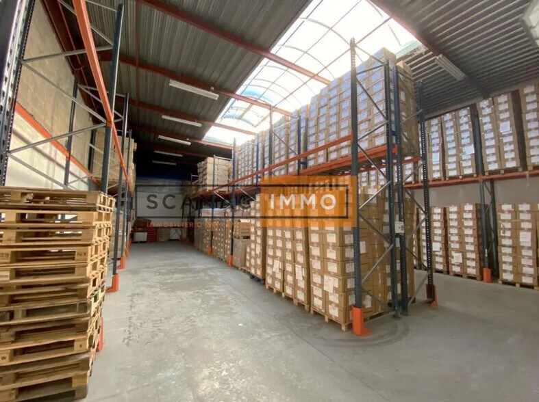 Bureau dans Mareuil-lès-Meaux à louer - Photo de l’immeuble – Image 2 sur 6