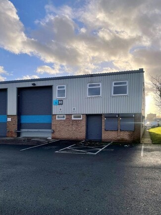 Plus de détails pour Caledonia Way, Manchester - Industriel/Logistique à louer