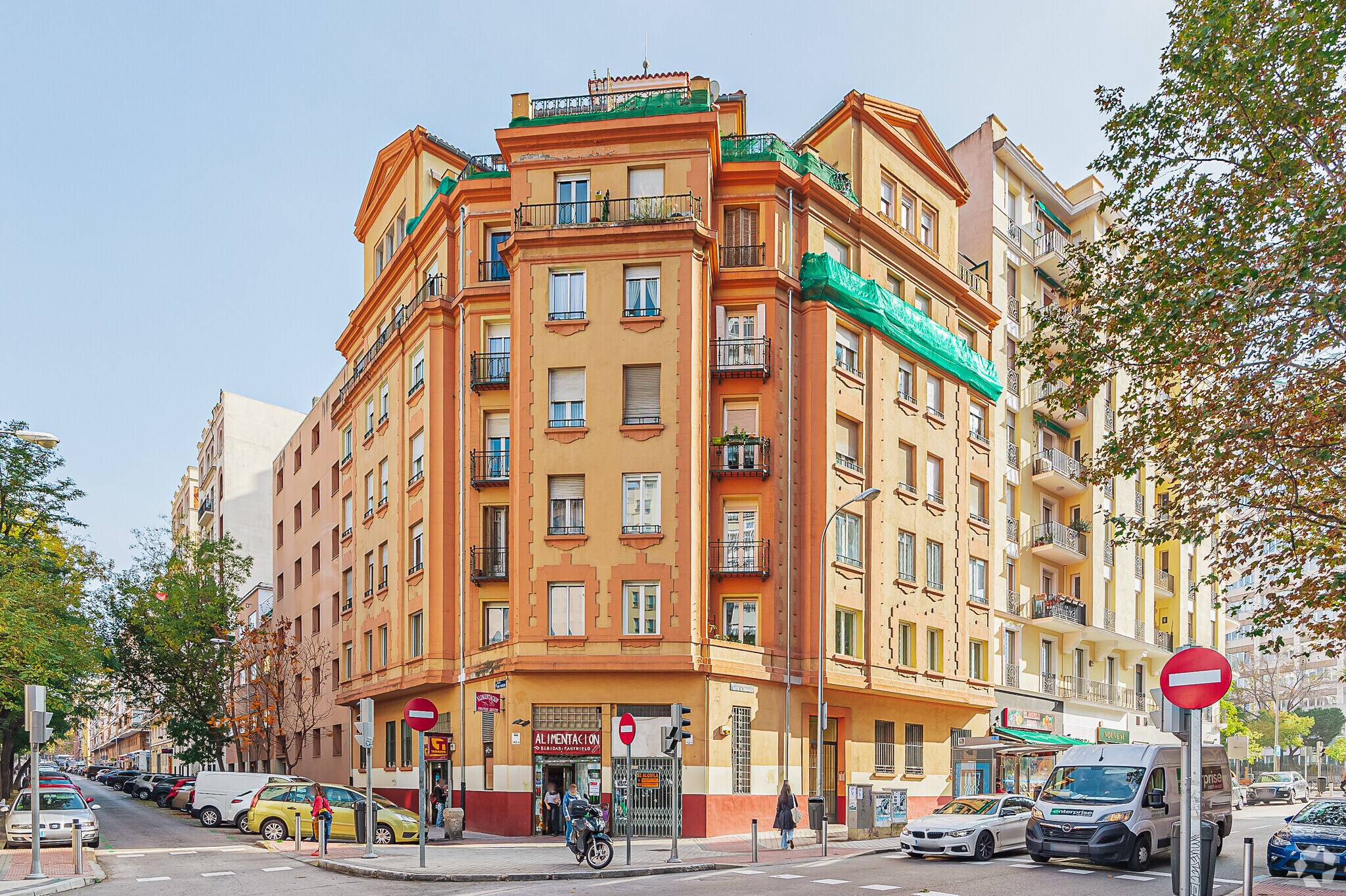 Calle de Beatriz de Bobadilla, 4, Madrid, Madrid à louer Photo principale– Image 1 sur 2