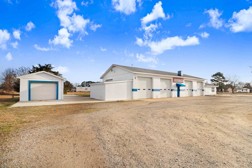 2379 US Highway 13 N, Goldsboro, NC à louer - Photo de l’immeuble – Image 3 sur 19