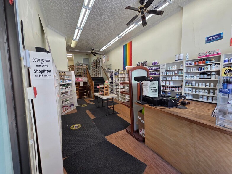 453 Church St, Toronto, ON à louer - Photo intérieure – Image 3 sur 21