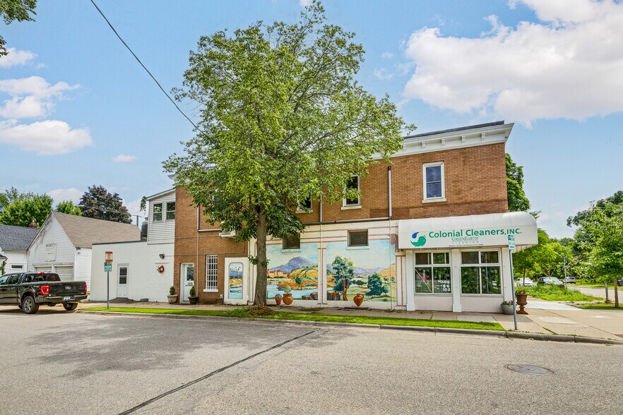 3701 S Lyndale Ave, Minneapolis, MN à vendre - Photo de l’immeuble – Image 2 sur 26