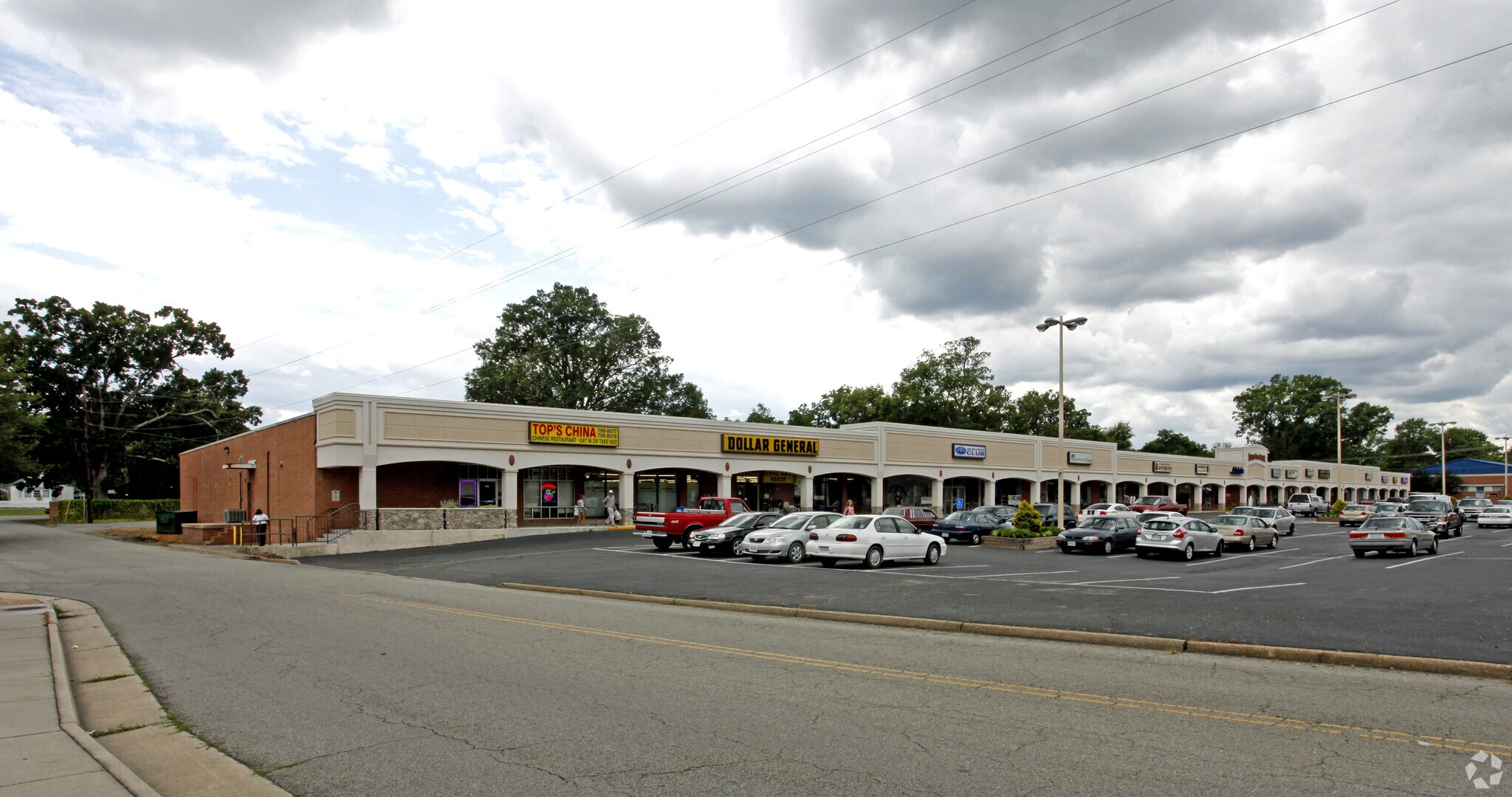 401-435 England St, Ashland, VA à louer Photo principale– Image 1 sur 3