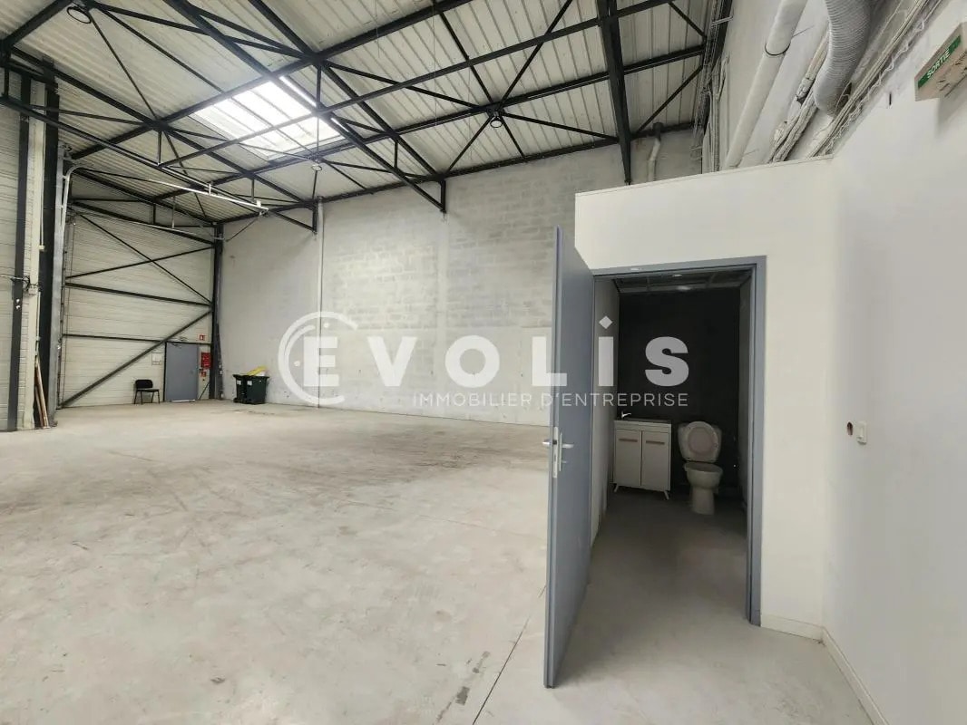 36 Rue Champ Dolin, Saint-Priest à louer Photo intérieure– Image 1 sur 13