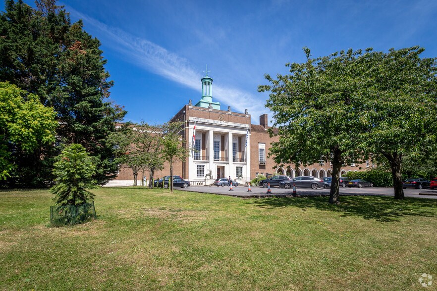 Pegs Ln, Hertford à louer - Photo de l’immeuble – Image 1 sur 4