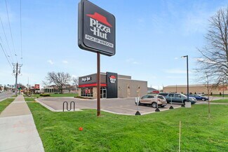 Plus de détails pour 2017 W Court St, Janesville, WI - Local commercial à vendre