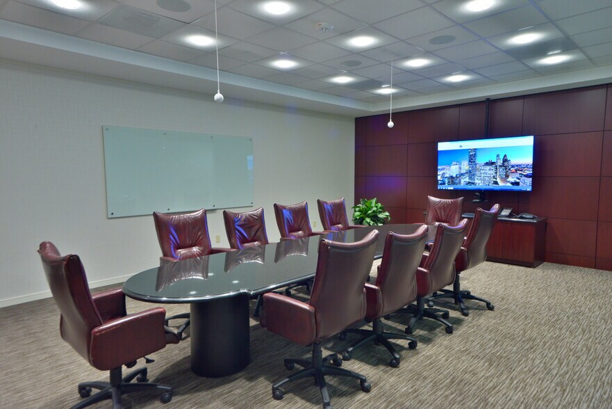 10375 Richmond Ave, Houston, TX à louer - Photo intérieure – Image 3 sur 15