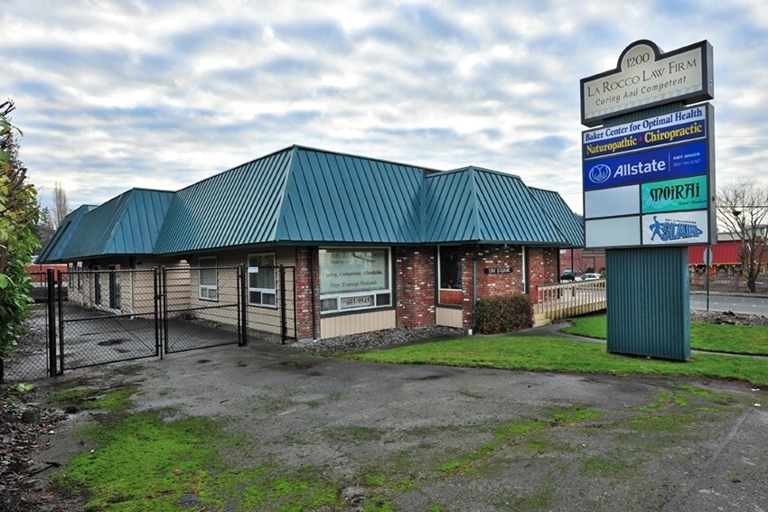 1200 Lakeway Dr, Bellingham, WA à vendre - Photo de l’immeuble – Image 2 sur 4