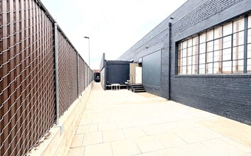 1850 Campbell St, Oakland, CA à louer Photo de l’immeuble– Image 1 sur 3