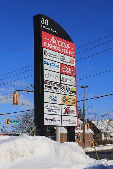 50 Ottawa St S, Kitchener, ON à louer - Photo de l’immeuble – Image 3 sur 7