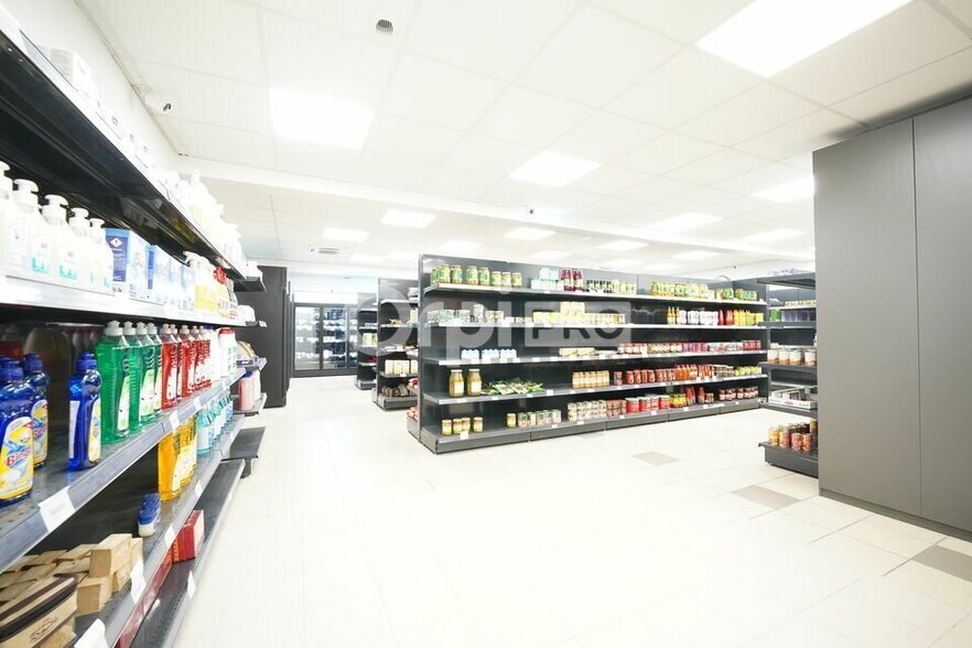Local commercial dans Villeurbanne à louer - Photo intérieure – Image 3 sur 10