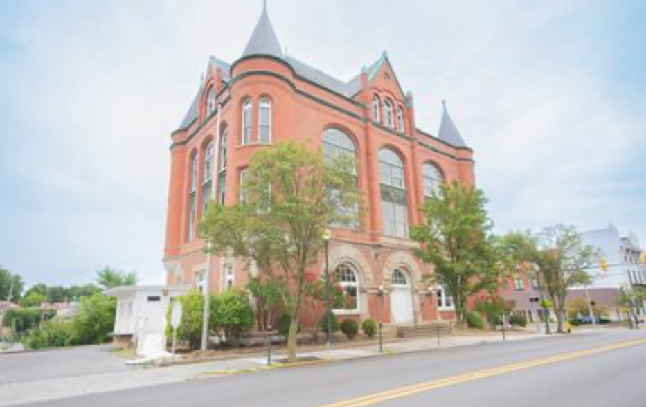125 S Maple Ave, Martinsburg, WV à vendre - Photo de l’immeuble – Image 3 sur 10