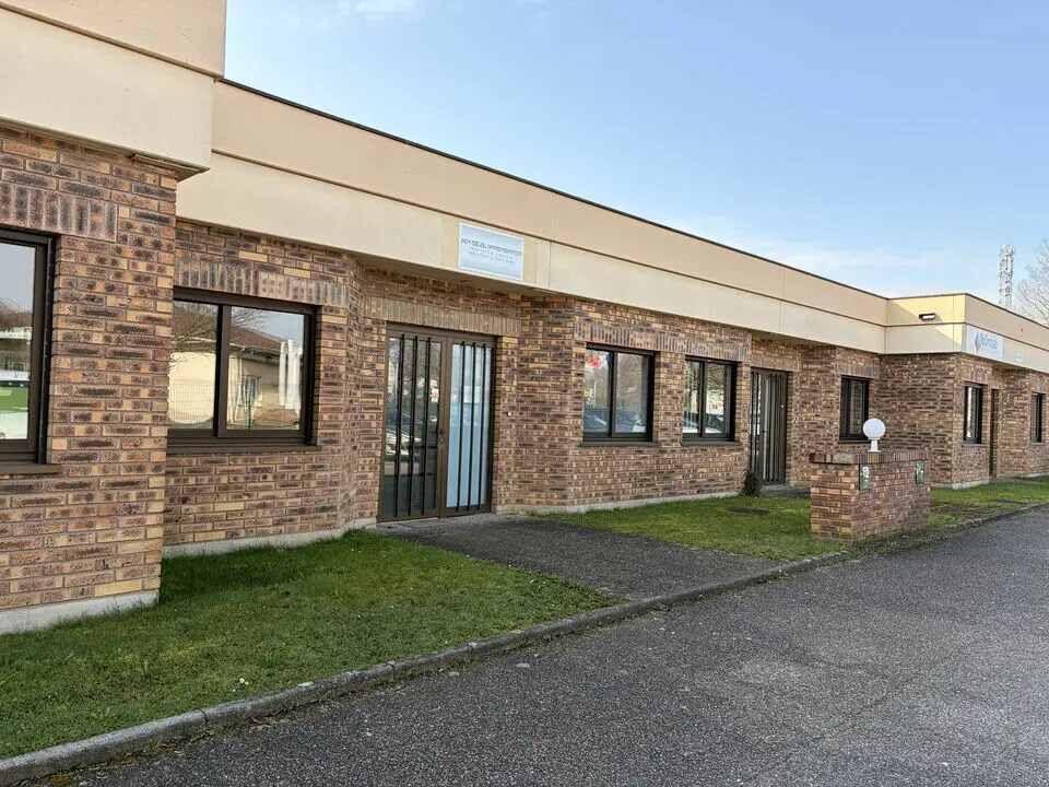 12 Rue Jean Monnet, Eckbolsheim à louer Photo principale– Image 1 sur 13