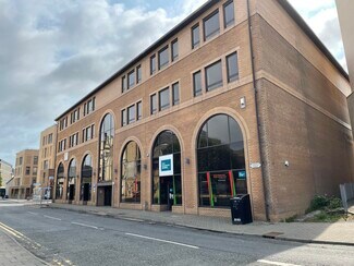 Plus de détails pour 35-37 Carrick St, Ayr - Bureau à louer