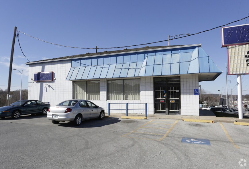 11200-11215 E 24 Hwy, Independence, MO à louer - Photo principale – Image 2 sur 3